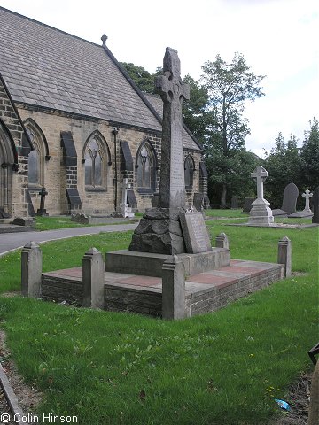 The World Wars I and II Memorial in St. Paul's Churchyard, Brierley.